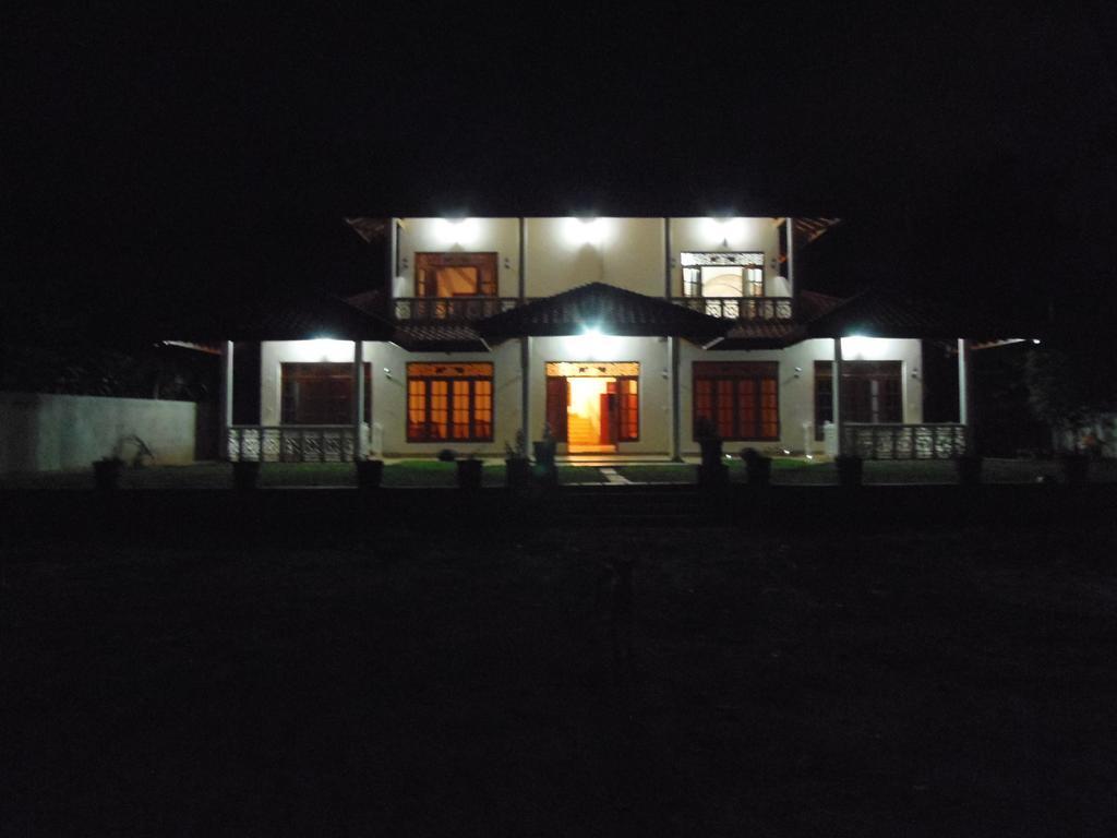 Siroma Villa Bentota Exterior foto